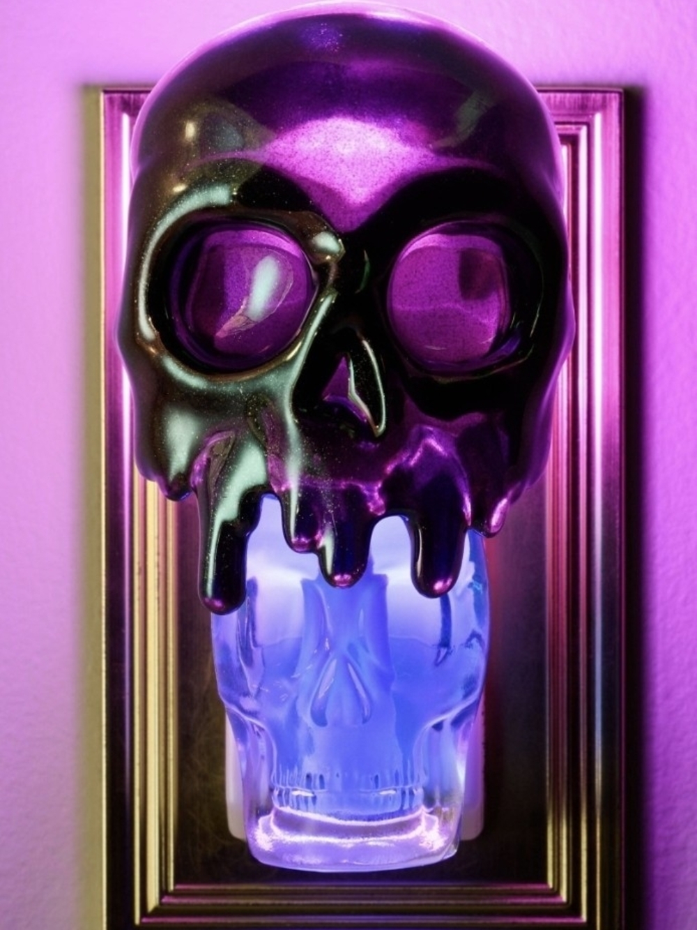 Bath & Body Works Purple and Blue Melted Skull Wall Sculpture